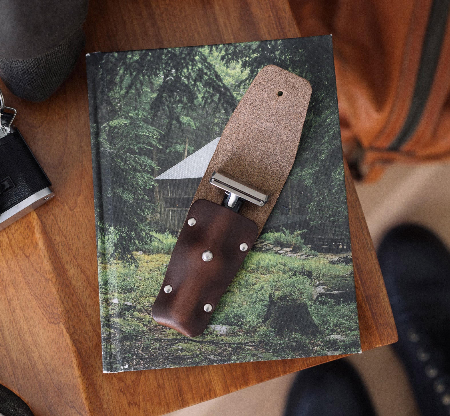 Leather Razor Holster - Image 5